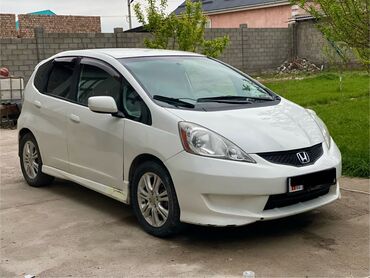 honda fit машина: Honda Fit: 2009 г., 1.5 л, Автомат, Бензин, Хэтчбэк