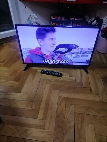 Televizori: TV FOX Smart Led 32 inča ili 82 dijagonala ekrana ispravan dobar sa — 12