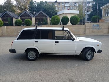VAZ (LADA): Avtomobil: Lada 2104 Universal Kuzov: ağ rəng, 5 qapı, universal — 5