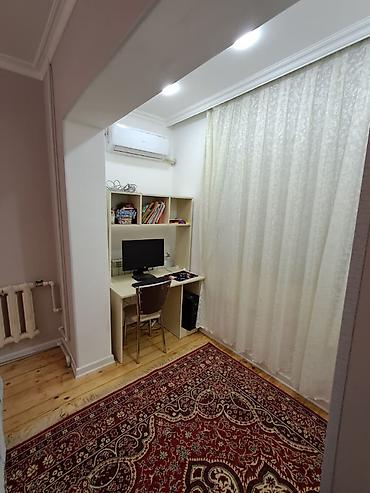 turan: Bakı, 8-ci mikrorayon, 2 otaqlı, Köhnə tikili, m. Azadlıq Prospekti, 60 kv. m — 5