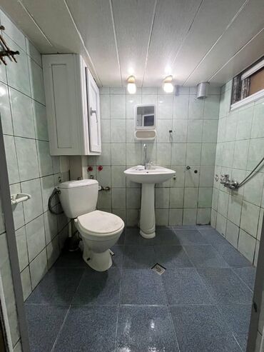 Köhnə tikili: Bakı, Yasamal, 3 otaqlı, Köhnə tikili, 75 kv. m -da lalafo.az — 19 Köhnə tikili: Bakı, Yasamal, 3 otaqlı, Köhnə tikili, 75 kv. m — 19