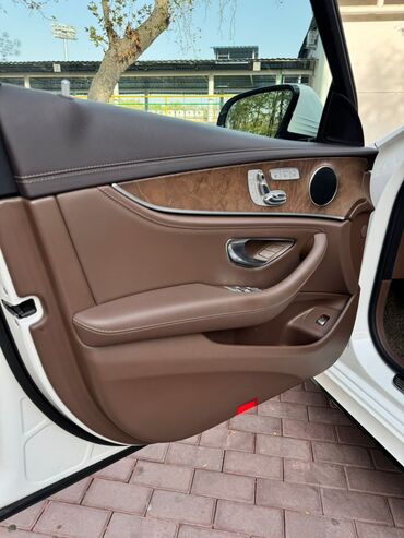 Mercedes-Benz: Mercedes-Benz E-Class: 2017 г., 2 л, Автомат, Бензин, Седан — 6