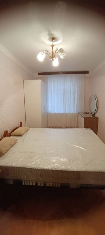 Uzunmüddətli kirayə mənzillər: Genclik metrosunun üsdündə, metroynan 1 dəyqəlik məsafədə 5 — 3