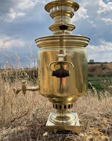 samavar qedimi: İşlənmiş Od Samovar, 7 l