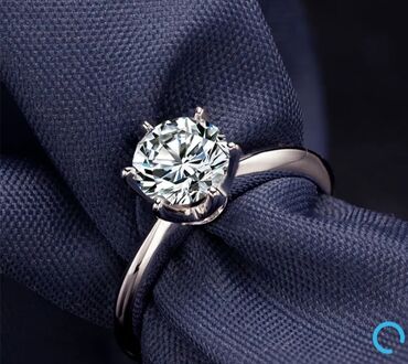 trodelna odela: Predivan prsten od hiruskog čelika