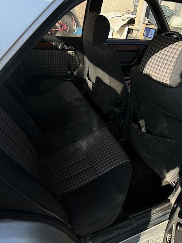 Mercedes-Benz: Mercedes-Benz E-Class: 1994 г., 2 л, Механика, Дизель, Седан — 8