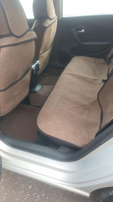 Volkswagen: Volkswagen Polo: 2010 г., 1.6 л, Механика, Бензин, Седан — 10