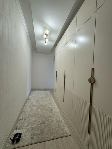 сдаю 3комнатную квартиру: 3 комнаты, Риэлтор, Без подселения, С мебелью полностью