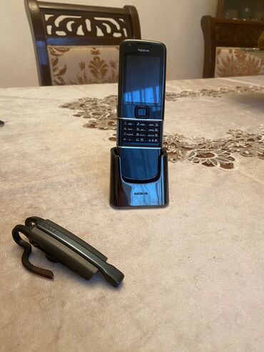 nokia 8800 satın almaq: Nokia 8800 arte black 1GB orginal telfondu hecvir problemi yoxdur