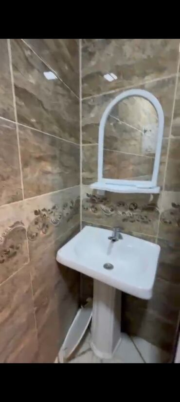 Uzunmüddətli kirayə evlər: 60 kv. m, 2 otaqlı, İnternet, Telefon, Qaz -da lalafo.az — 9 Uzunmüddətli kirayə evlər: 60 kv. m, 2 otaqlı, İnternet, Telefon, Qaz — 9