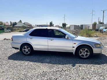 расрочкага машина берилет: Honda Accord: 2002 г., 2 л, Автомат, Бензин, Седан