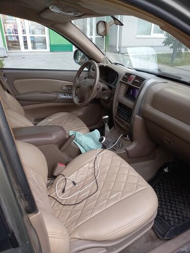 Great Wall: Great Wall Hover: 2008 г., 2.4 л, Механика, Бензин, Кроссовер — 7