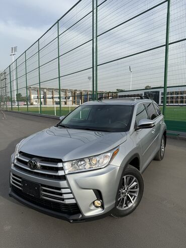 7 местка: Toyota Highlander: 2020 г., 3.5 л, Типтроник, Бензин, Кроссовер