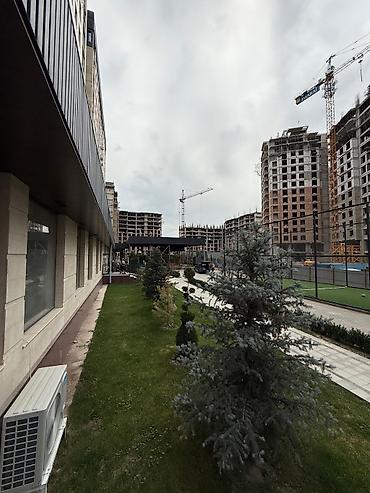 Продажа квартир: 3 комнаты, 128 м², Элитка, 2 этаж — 17