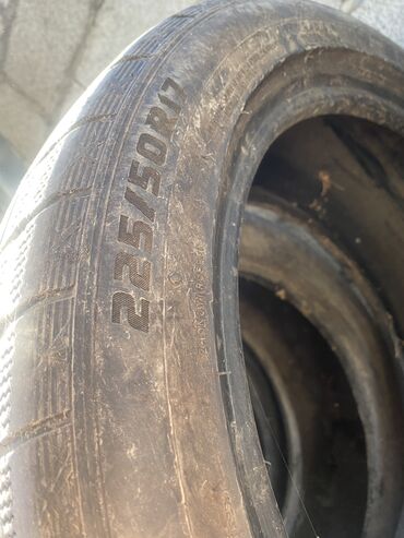 Шины: Шины 225 / 50 / R 17, Зима, Б/у, Пара, Легковые, Германия, Dunlop