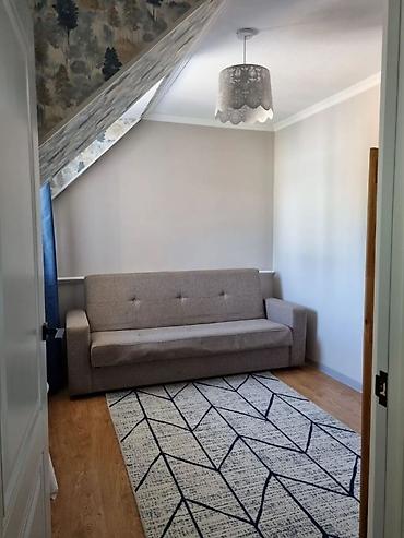 Продажа коттеджей и домов: 🏙️ Продаётся: дом (5 комнат) — 110 м² (участок 4 сотки) 📍 Локация: мкр — 18