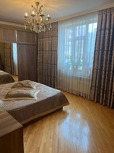 bakıda qiyməti: 3 otaqlı, Yeni tikili, m. Memar Əcəmi, 118 kv. m — 1