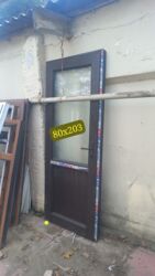 Plastik pəncərələr: İşlənmiş İkiqat şüşə paketi Plastik pəncərə, Еni: 150 sm, Uzunluğu: 150 sm, Ödənişli quraşdırma — 3