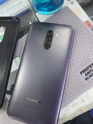 поко 4 телефон: Poco Pocophone F1, Б/у, 128 ГБ, цвет - Серый, 2 SIM