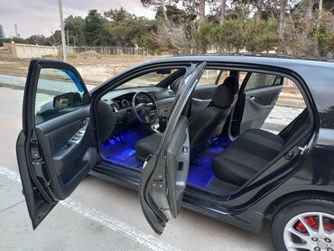 Toyota: Toyota Corolla Verso: 1.4 l | 2006 il Hetçbek — 7