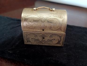 Сундуки: Metal miniatür sandıq – zərgərlik/qutu 1970 ci illerin,4.5 sm uzunluğu — 1