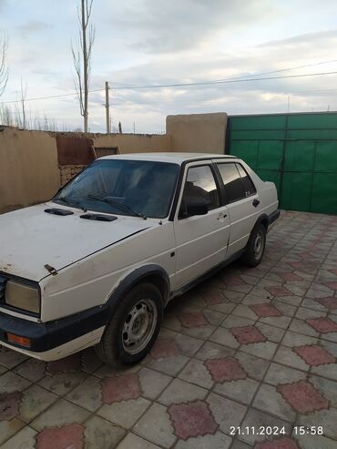 Volkswagen: Volkswagen Jetta: 1991 г., 1.8 л, Механика, Бензин, Седан