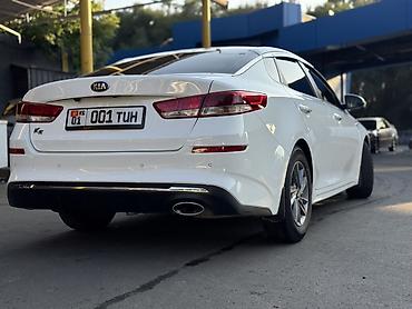 обмен квартиры: Kia K5: 2019 г., Седан — 4