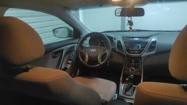 Hyundai: Hyundai Sonata: 2 l | 2012 il Sedan — 12