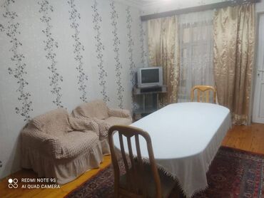 rəsulzadə qəsəbəsində həyət evləri: 60 kv. m, 2 otaqlı, Kombi, Qaz, İşıq