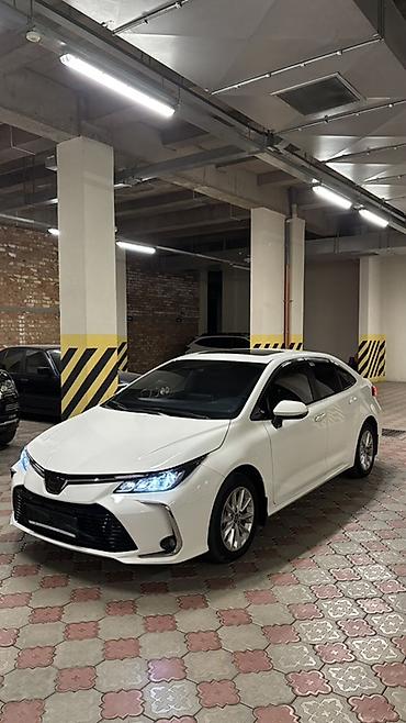 Toyota: Toyota Corolla: 2020 г., 1.8 л, Автомат, Гибрид, Седан — 2