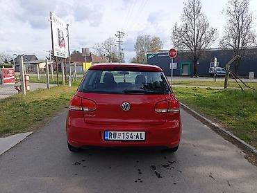 Volkswagen: Perfektan u svakom pogledu redovno servisirano i garažirano vozilo — 5
