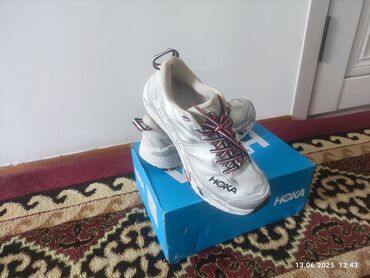 селцинк плюс цена бишкек: Мужские кроссовки, 41, Adidas, Б/у, Самовывоз