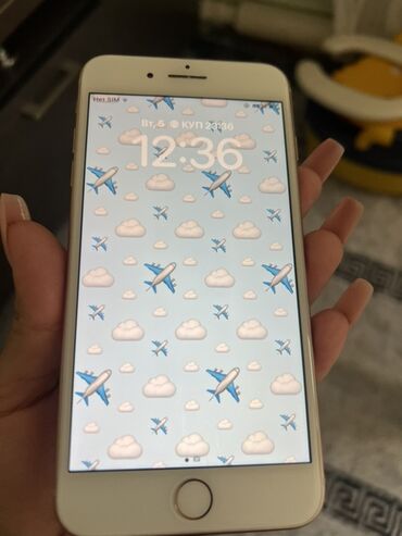 плейстейшин 4: IPhone 8 Plus, Колдонулган, 64 ГБ, Алтын, 74 %