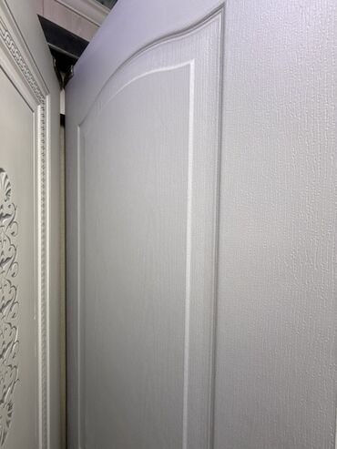 двери с двух сторон из бельгии: Межкомнатная глухая дверь, Арочная, цвет - Серый