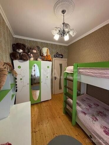 Həyət evləri və villaların satışı: İki mərtəbəli həyət evi - Ümumi plan: 2 mərtəbə, balkonlu fasad — 3