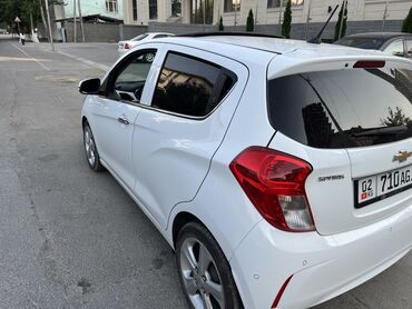японский трактор бу: Chevrolet Spark: 2016 г., 1 л, Автомат, Бензин, Хэтчбэк at lalafo.kg японский трактор бу: Chevrolet Spark: 2016 г., 1 л, Автомат, Бензин, Хэтчбэк