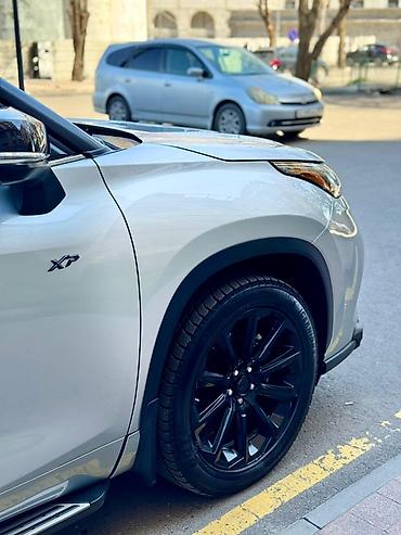 Toyota: Toyota Highlander: 2023 г., 2.4 л, Автомат, Бензин, Кроссовер — 6