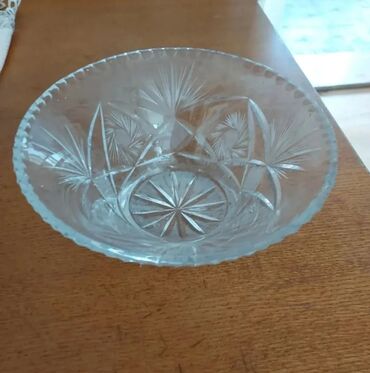 kreveti novi sad: Bowl, New
