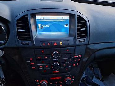 prednja kamera za auto: DVD 800 NAVI ZA OPEL INSIGNIA | Ima dve mrlje na displeju Svi — 2