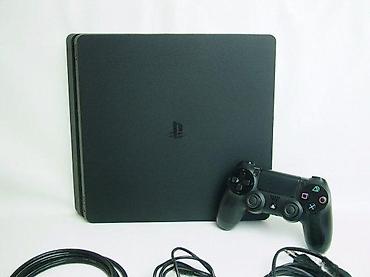 PS4 (Sony Playstation 4): U ponudi je Sony PlayStation 4 Slim. Stanje: odlično očuvana, komplet — 14