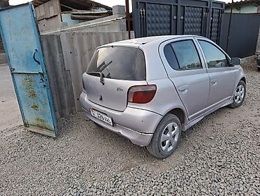 bmw ix3: Toyota Vitz: 2001 г., 1.3 л, Автомат, Бензин, Хэтчбэк — 4