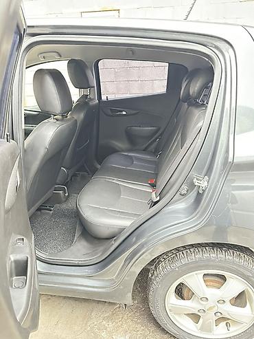 Chevrolet: Chevrolet Spark: 2017 г., 1 л, Автомат, Бензин, Хэтчбэк — 13