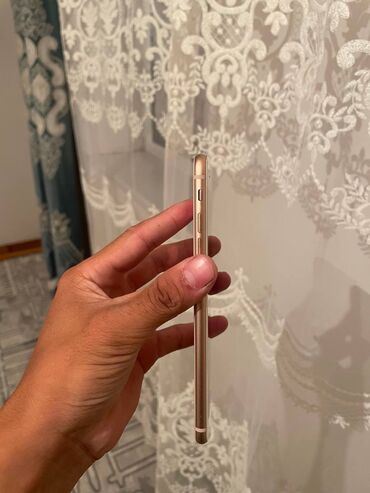 Apple iPhone: IPhone 8 Plus, Б/у, 256 ГБ, Золотой, 100 %