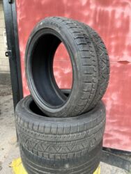 разноширокие шины: Vitour, 235/45/18R, пара, зима, индекс 98H, протектор 85%+