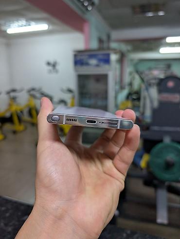 osh iphone: Samsung Galaxy S22 Ultra, Б/у, 256 ГБ, цвет - Белый, 1 SIM — 6