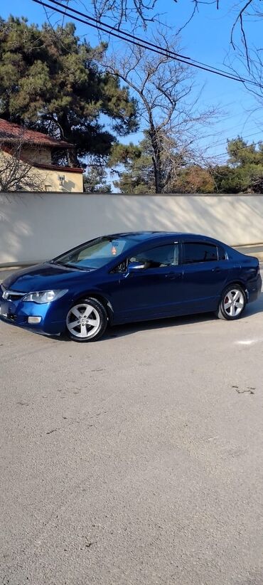 авто в азербайджане: Honda Civic: 1.8 л | 2008 г. Седан