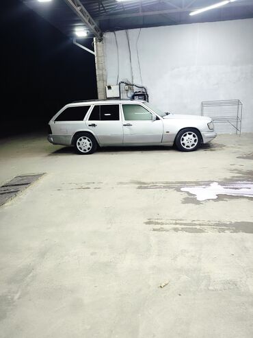 шины на тико: Mercedes-Benz W124: 1995 г., 2.8 л, Автомат, Бензин, Минивэн