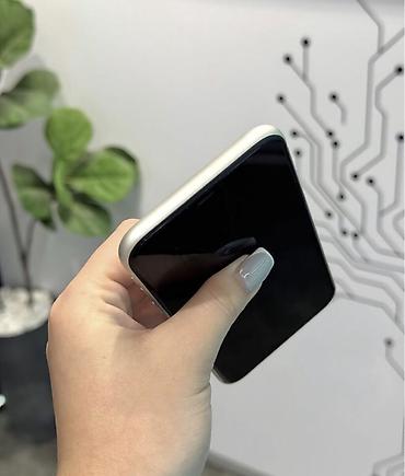 satılan telefonlar: IPhone 11, 128 GB, Ağ, Zəmanət, Simsiz şarj, Face ID — 6