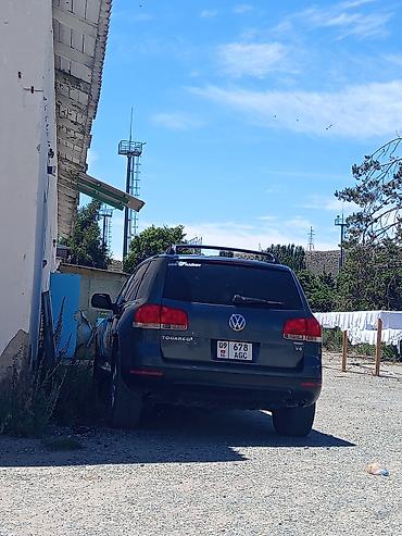 машины до 150 тысяч: Volkswagen Touareg: 2004 г., 3.2 л, Автомат, Бензин, Внедорожник — 8