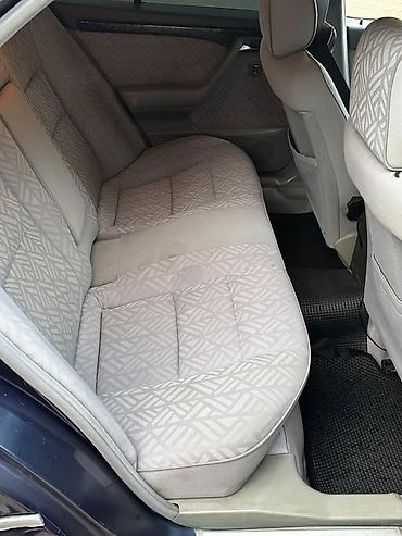 astra g on stupitsa: Mercedes-Benz C200 sedan - Kuzov: W202, 4 qapı, tünd mavi/qara rəng - — 4